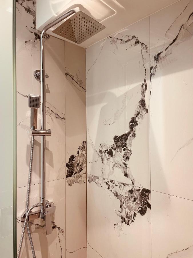 Rainbow Suites Tesalonika Bagian luar foto