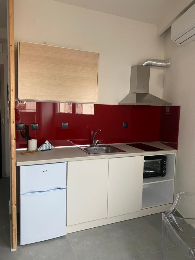 Rainbow Suites Tesalonika Bagian luar foto